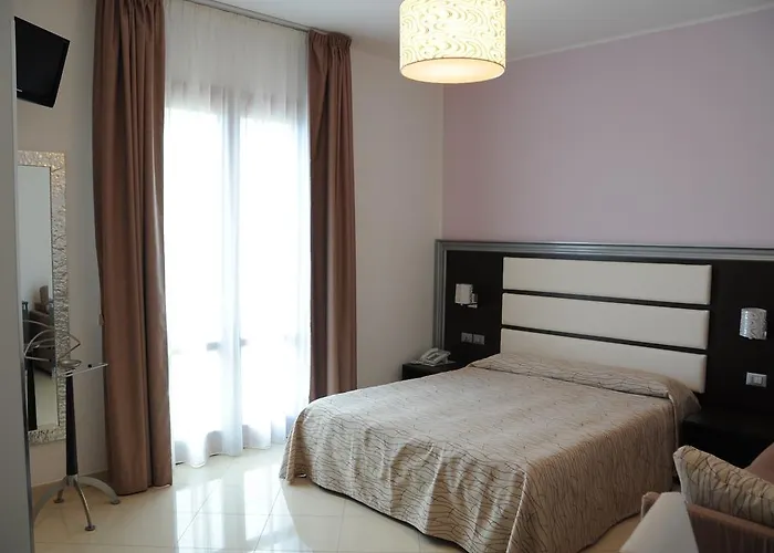 Alojamento de Acomodação e Pequeno-almoço Dolce Siesta Castelluzzo